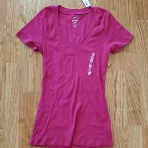 Old Navy v neck top- BNWT